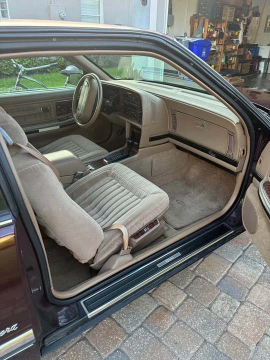 1993 Buick Riviera 4th-7th Gen - Image 4 of 7