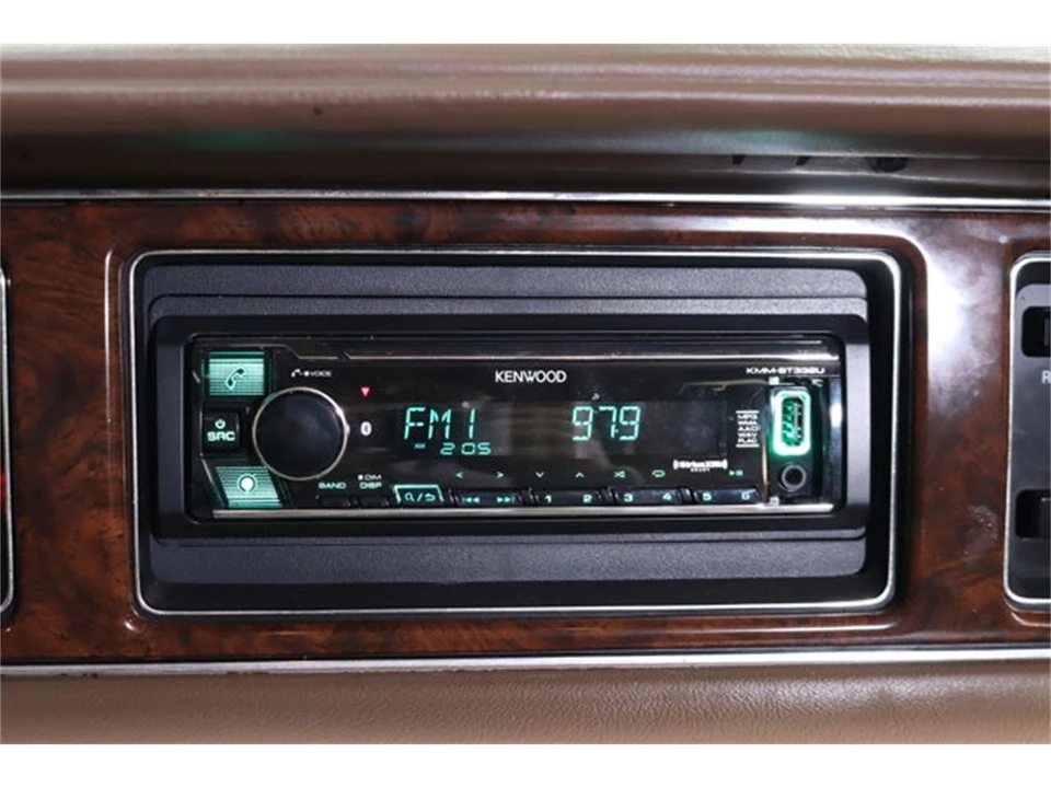 1993 Buick Roadmaster - Image 13 of 31