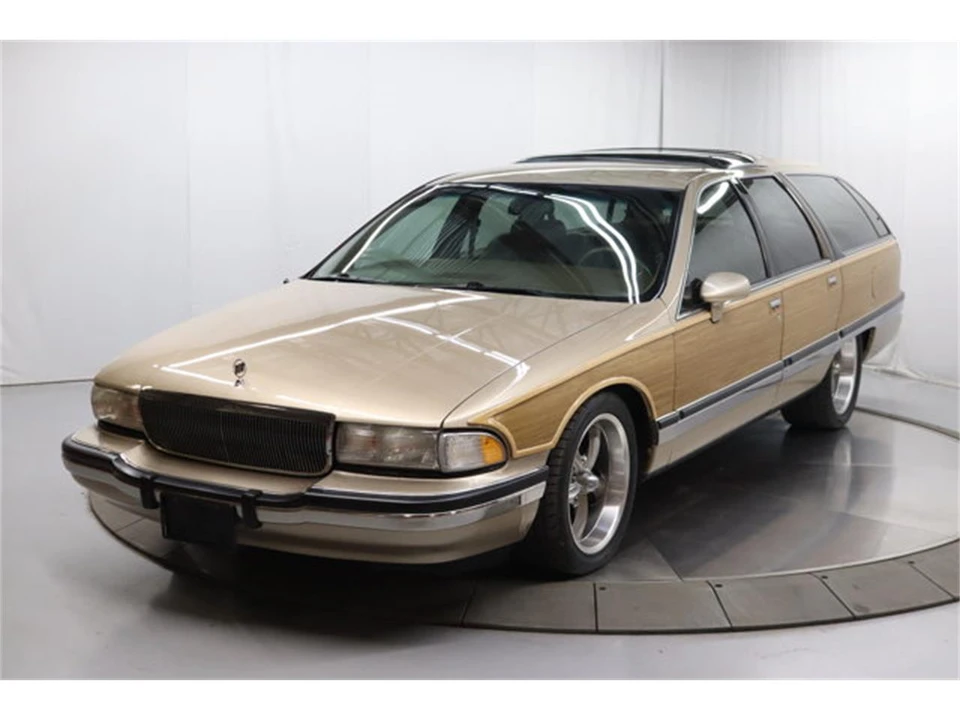 1993 Buick Roadmaster - Image 2 of 31