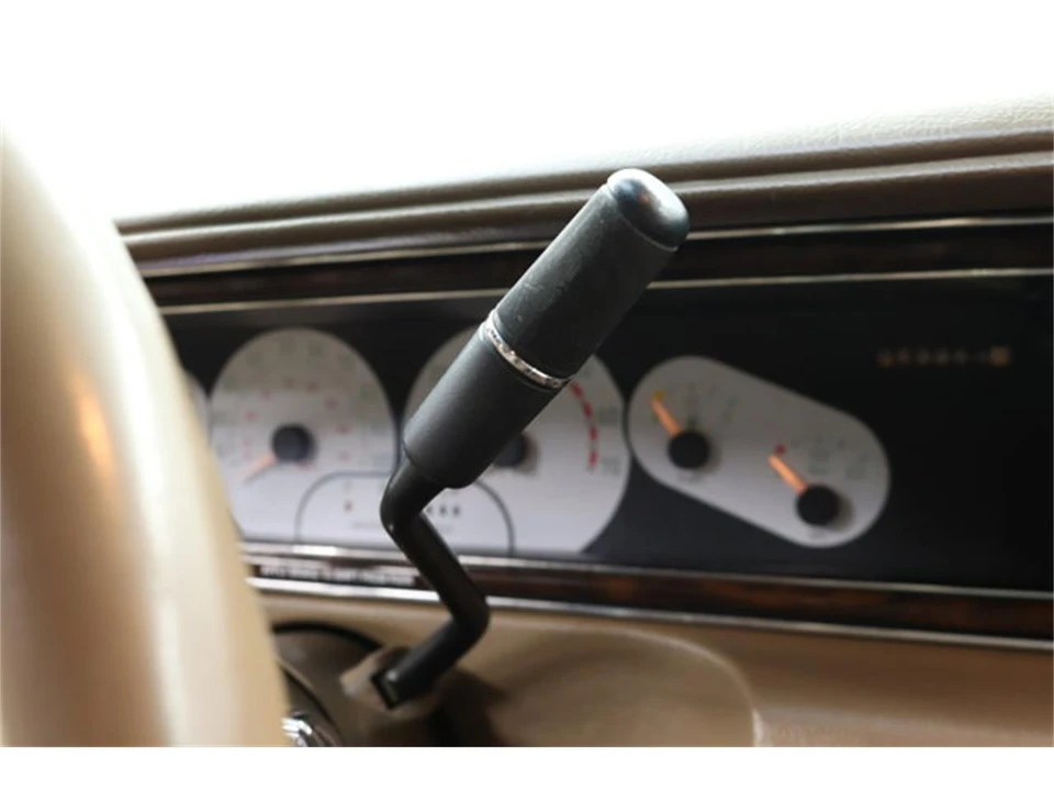 1993 Buick Roadmaster - Image 12 of 31