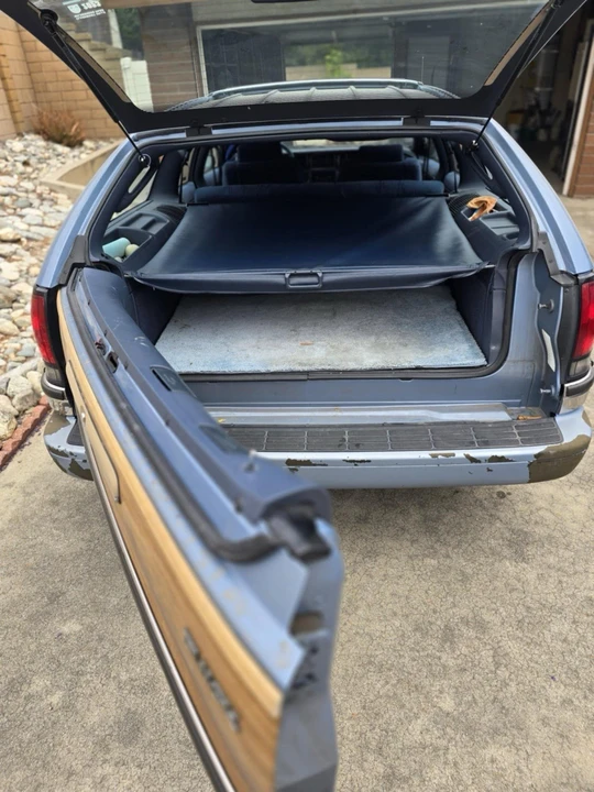 1993 Buick Roadmaster - Image 17 of 21