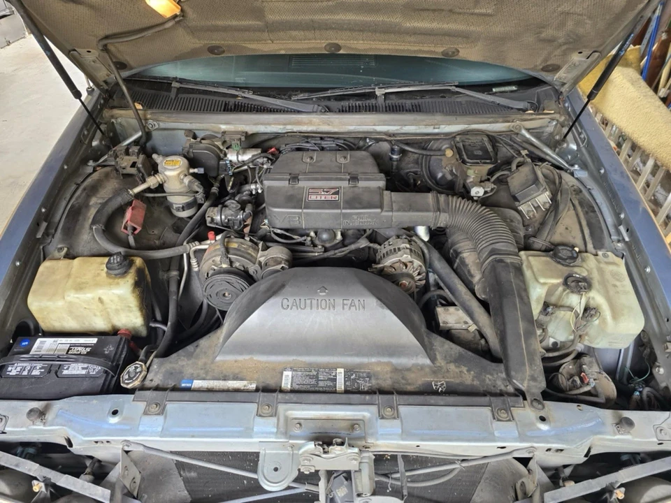 1993 Buick Roadmaster - Image 11 of 21