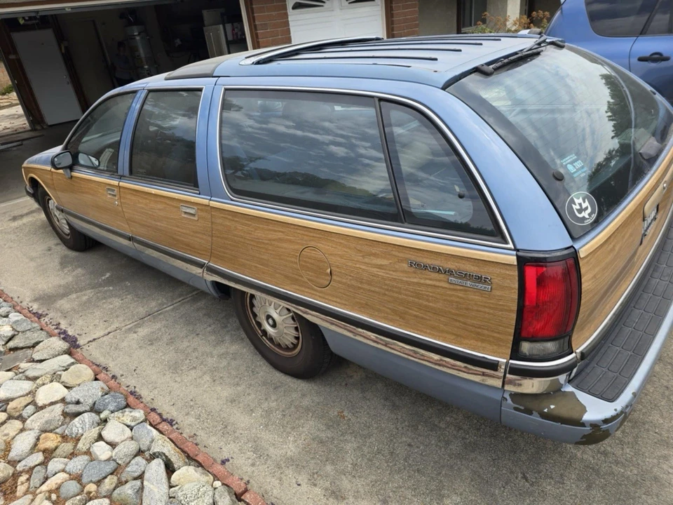 1993 Buick Roadmaster - Image 8 of 21