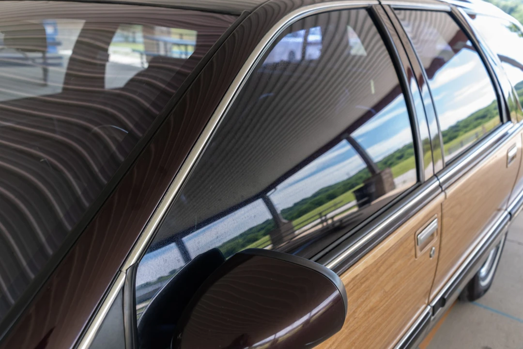 1993 Buick Roadmaster - Image 16 of 31
