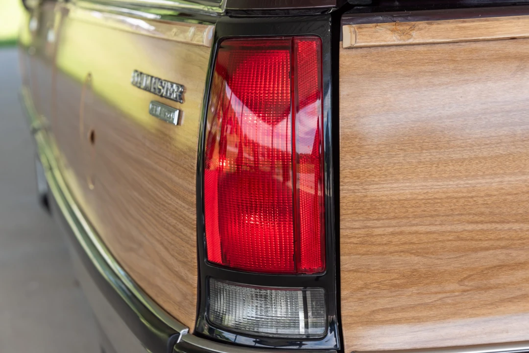 1993 Buick Roadmaster - Image 23 of 31
