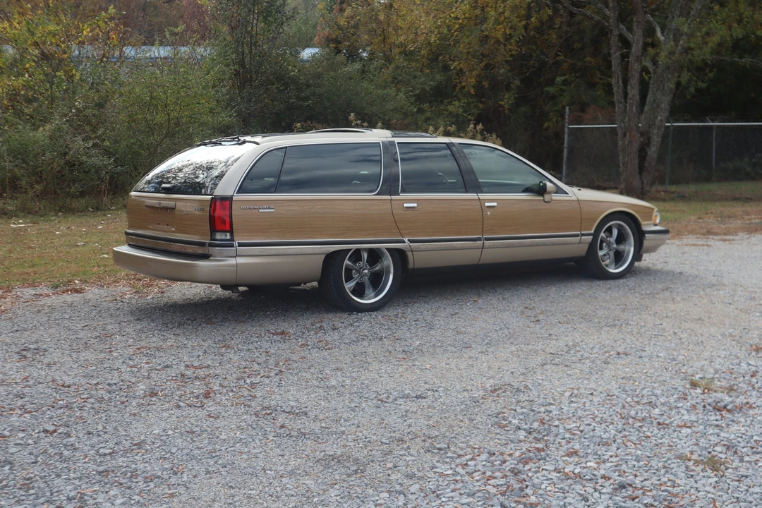 1993 Buick Roadmaster - Image 12 of 31