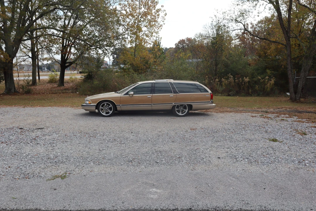 1993 Buick Roadmaster - Image 18 of 31
