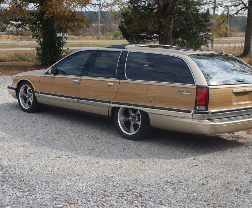 1993 Buick Roadmaster - Image 17 of 31