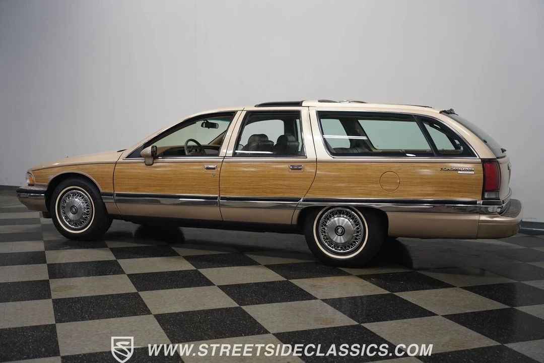1993 Buick Roadmaster - Image 10 of 21