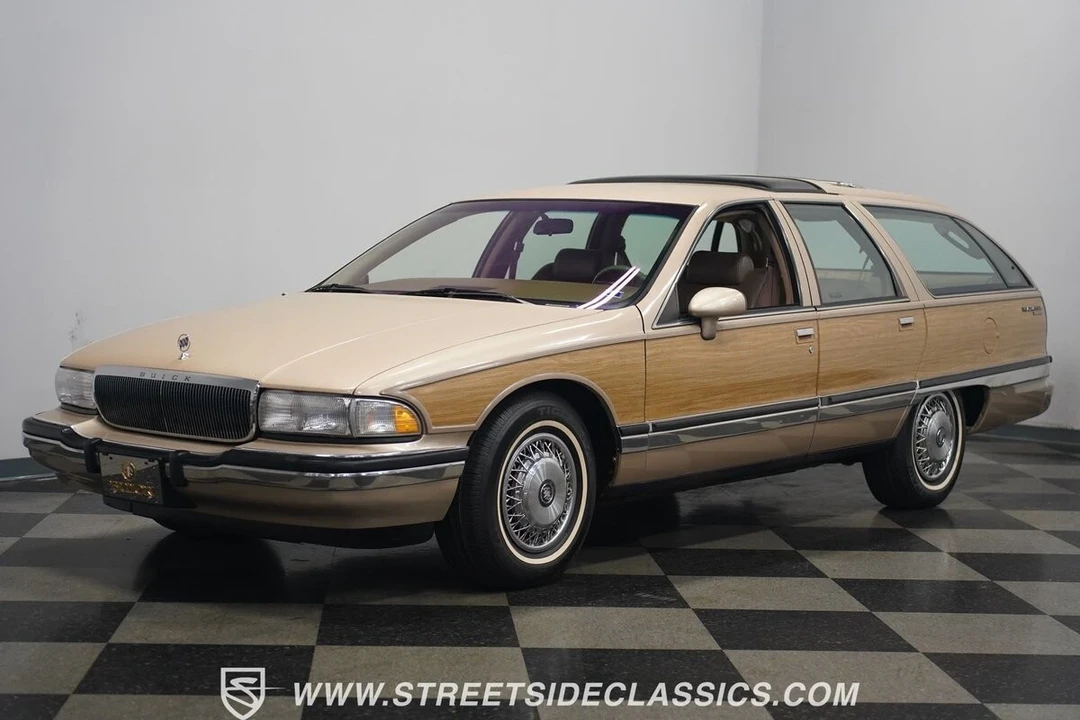 1993 Buick Roadmaster - Image 7 of 21