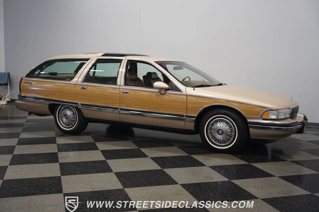 1993 Buick Roadmaster - Image 18 of 21