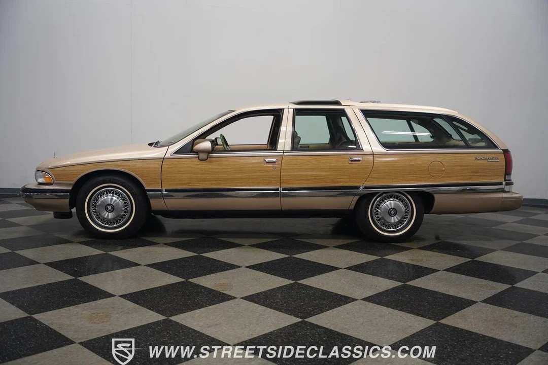 1993 Buick Roadmaster - Image 3 of 21