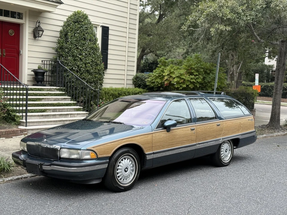1993 Buick Roadmaster - Image 8 of 31
