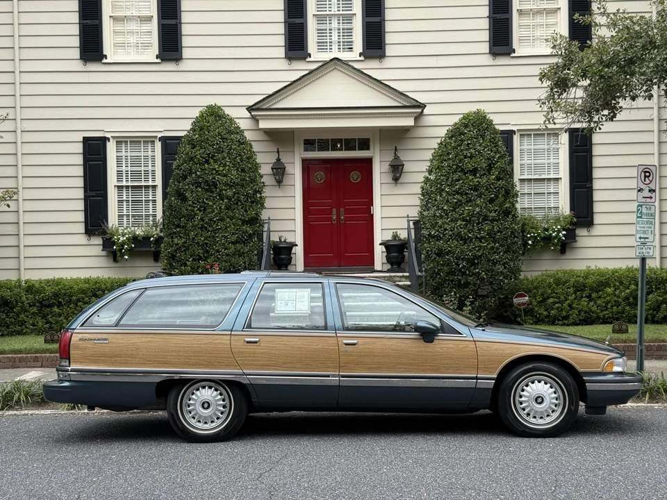 1993 Buick Roadmaster - Image 21 of 31