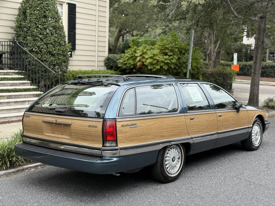 1993 Buick Roadmaster - Image 18 of 31