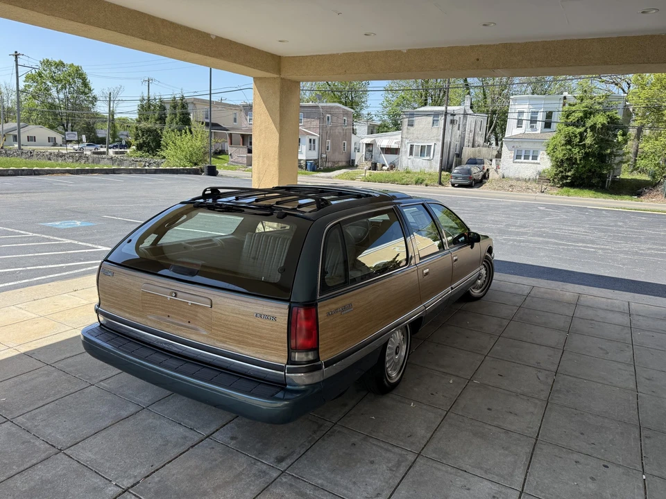 1993 Buick Roadmaster - Image 29 of 31