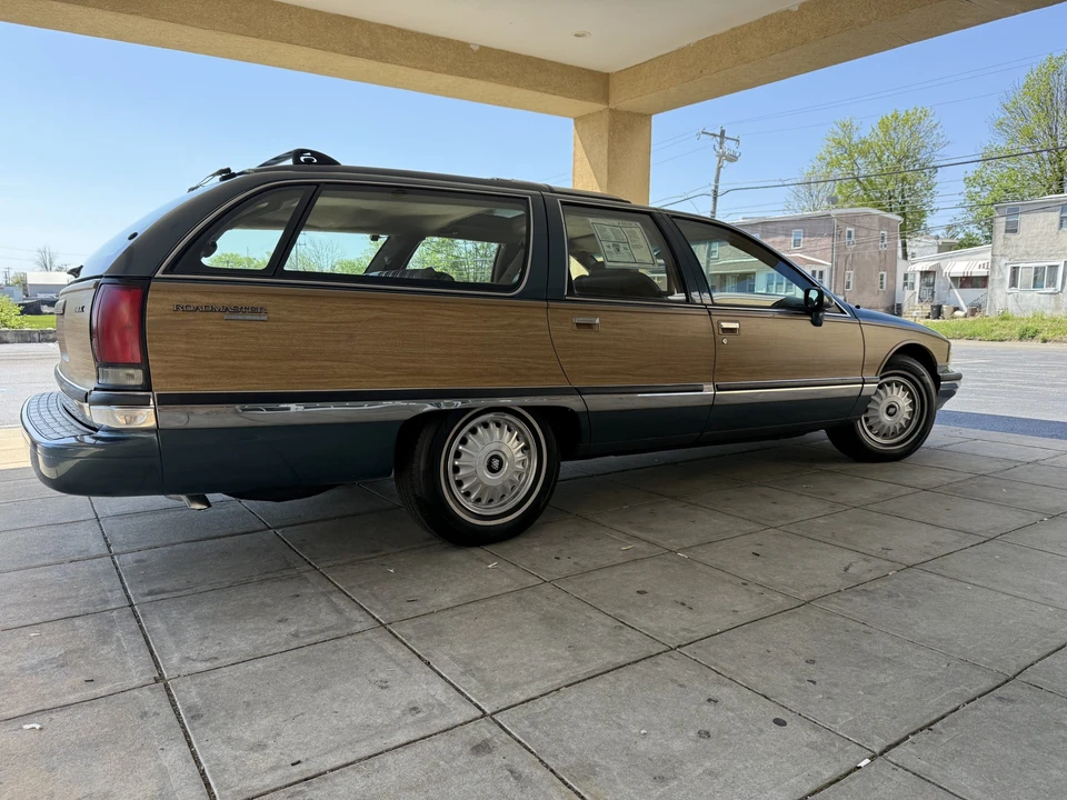 1993 Buick Roadmaster - Image 30 of 31
