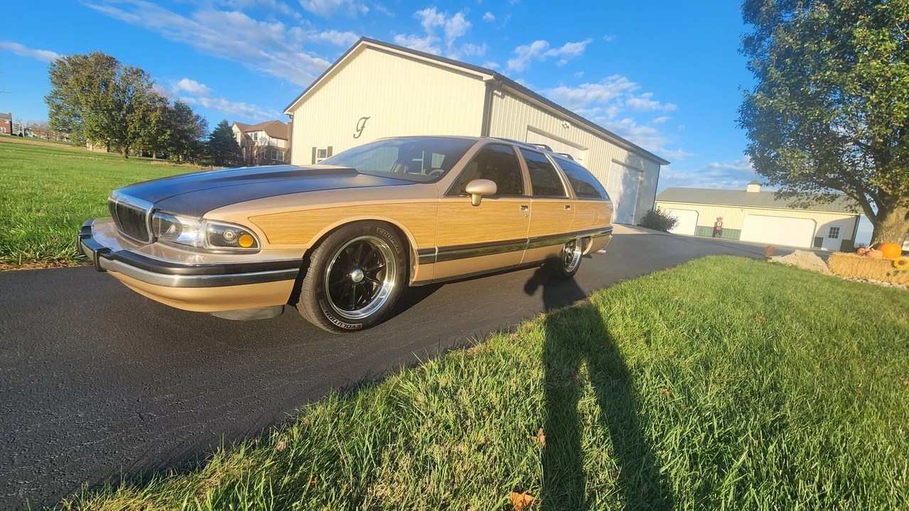 1993 Buick Roadmaster - Image 5 of 31