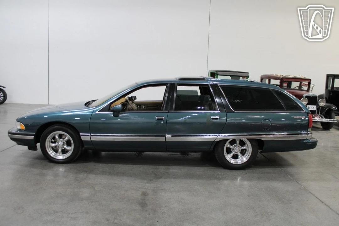 1993 Buick Roadmaster - Image 17 of 21