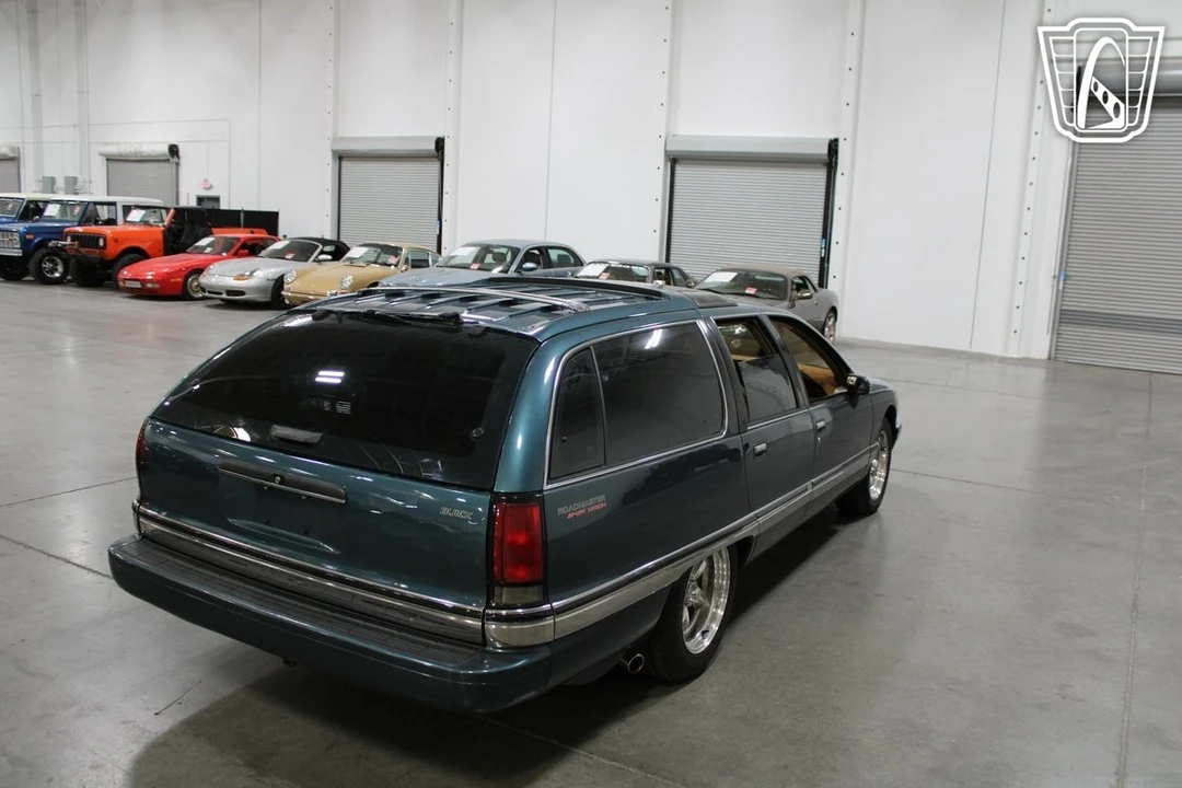 1993 Buick Roadmaster - Image 12 of 21