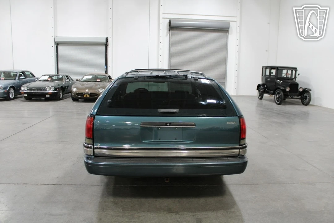 1993 Buick Roadmaster - Image 19 of 21