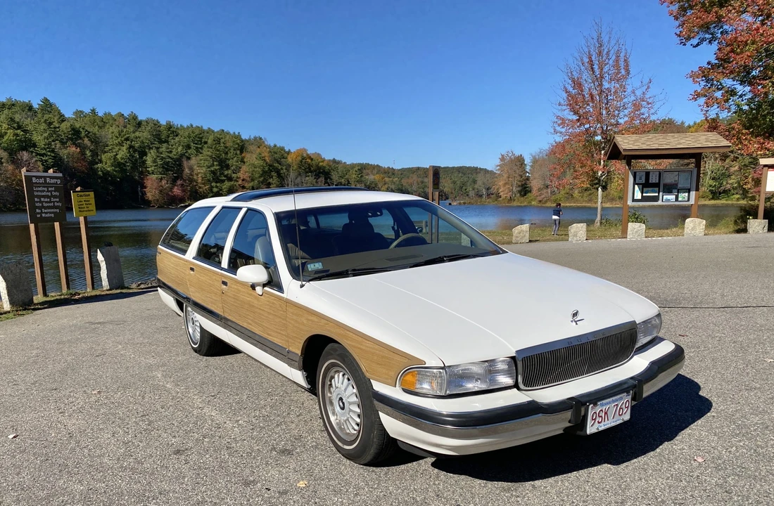 1993 Buick Roadmaster - Image 6 of 31