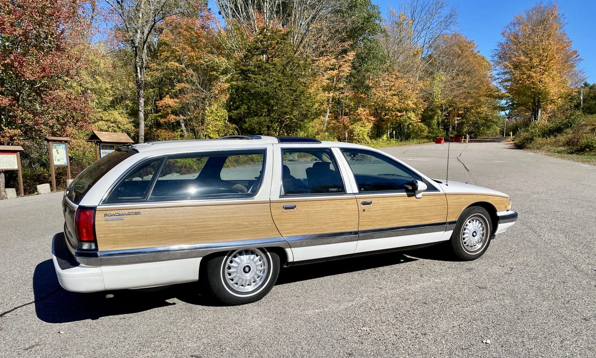 1993 Buick Roadmaster - Image 23 of 31