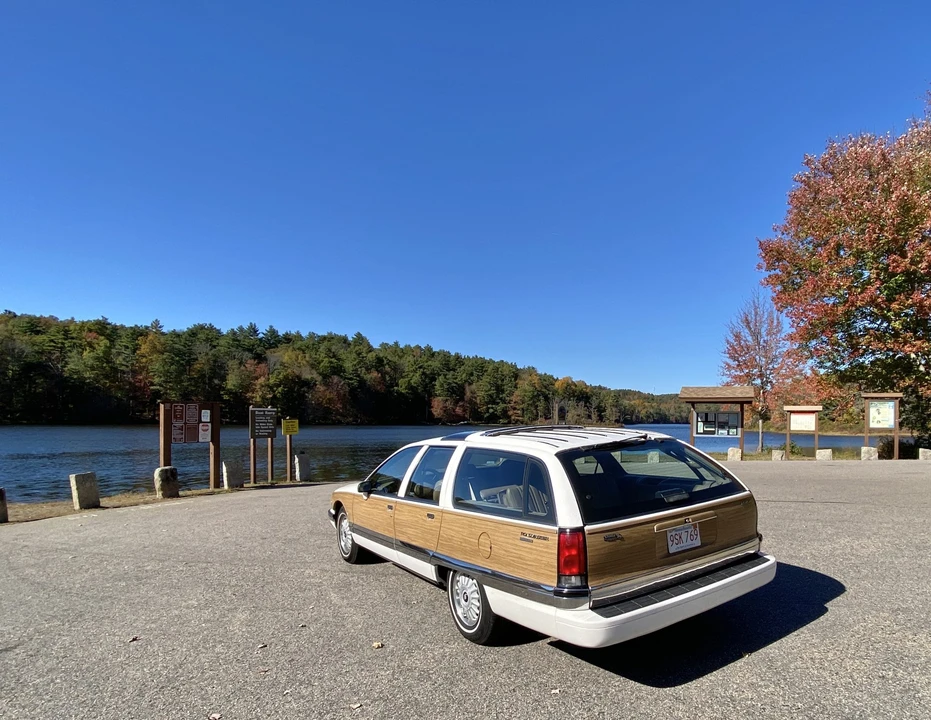 1993 Buick Roadmaster - Image 17 of 31