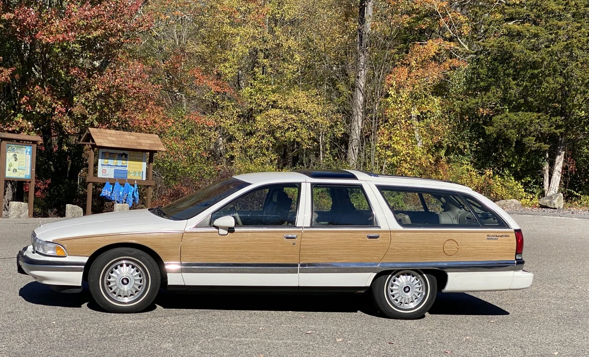 1993 Buick Roadmaster - Image 12 of 31