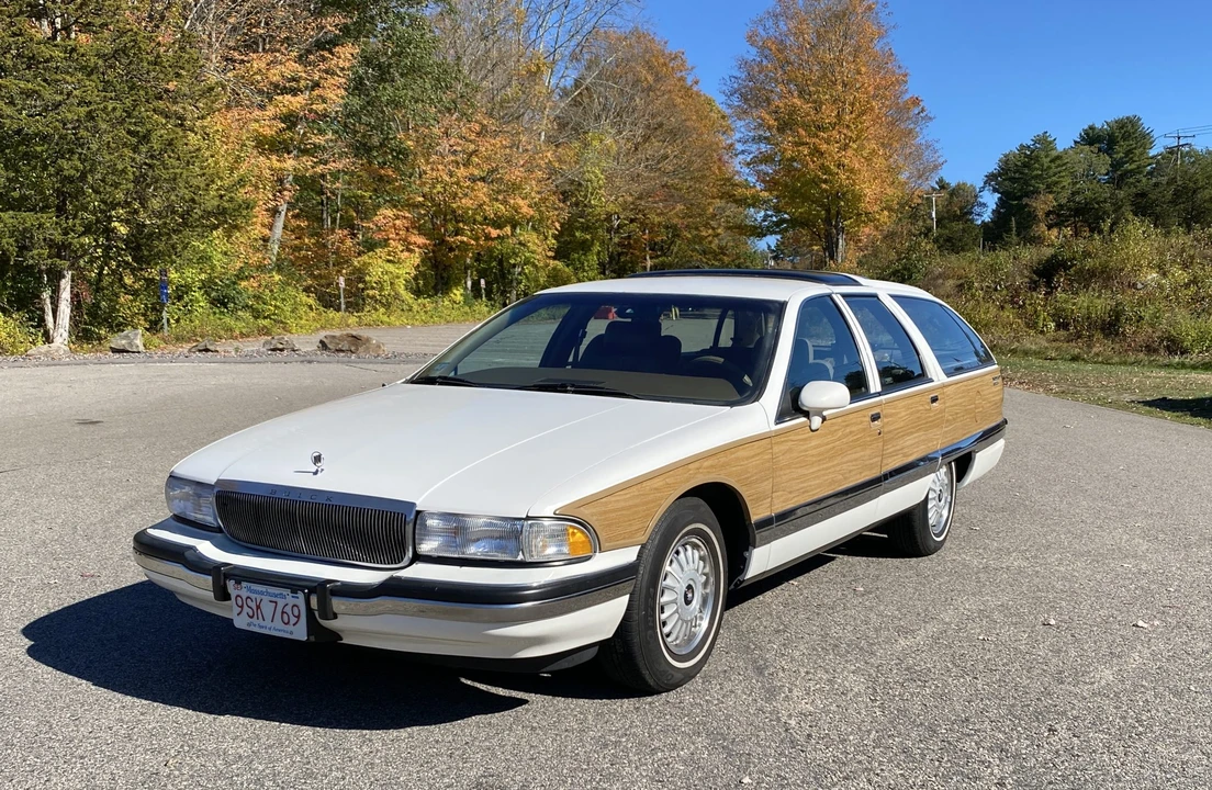 1993 Buick Roadmaster - Image 10 of 31