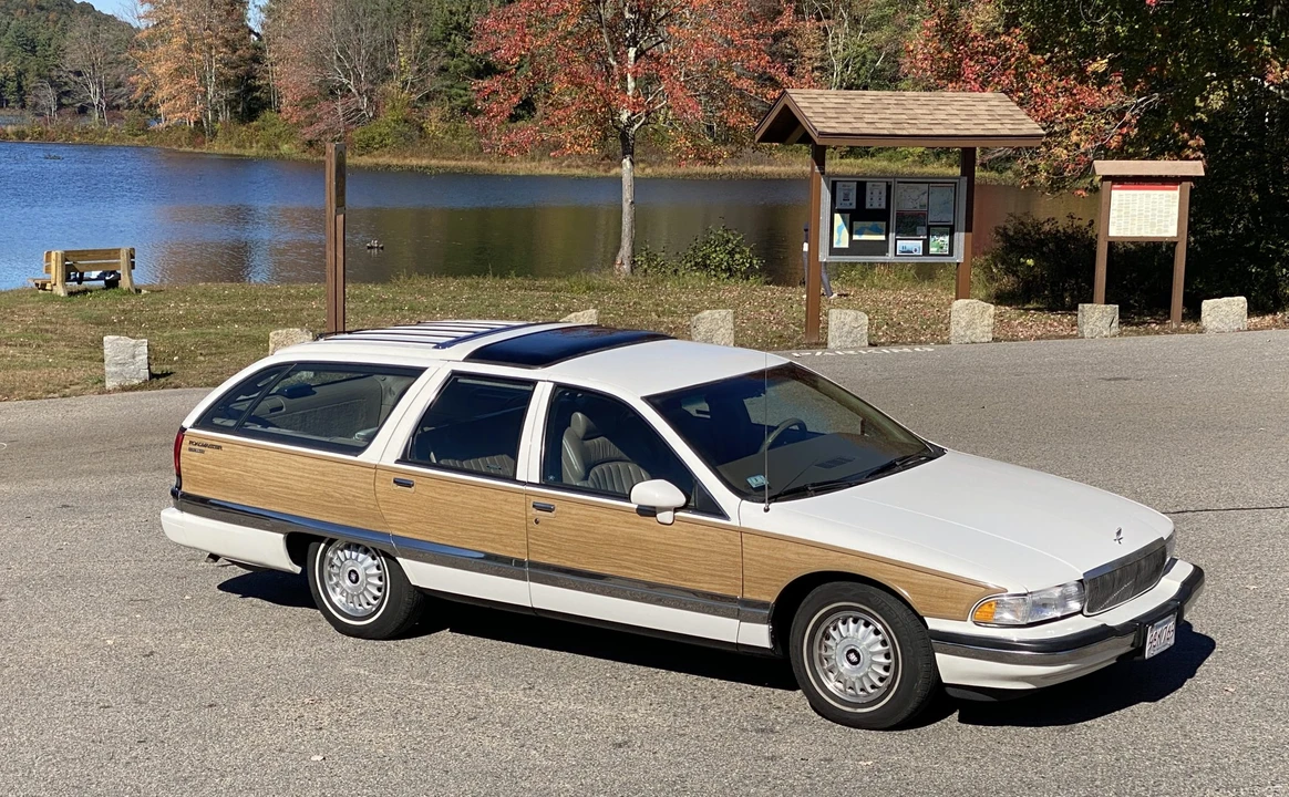 1993 Buick Roadmaster - Image 3 of 31