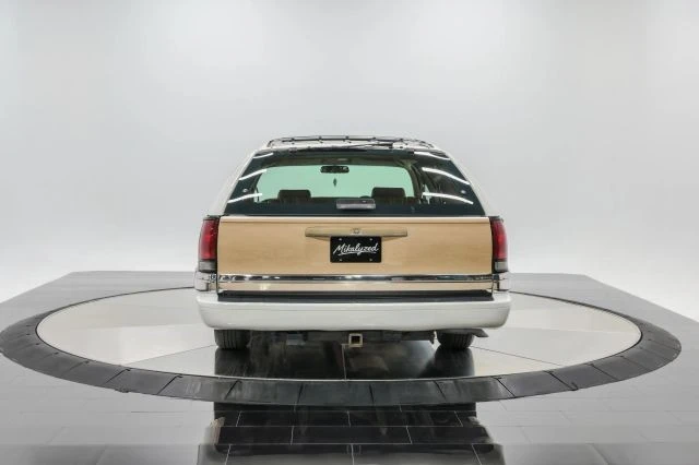 1993 Buick Roadmaster - Image 6 of 31