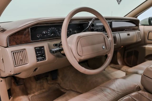 1993 Buick Roadmaster - Image 30 of 31