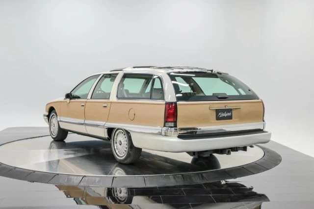 1993 Buick Roadmaster - Image 5 of 31