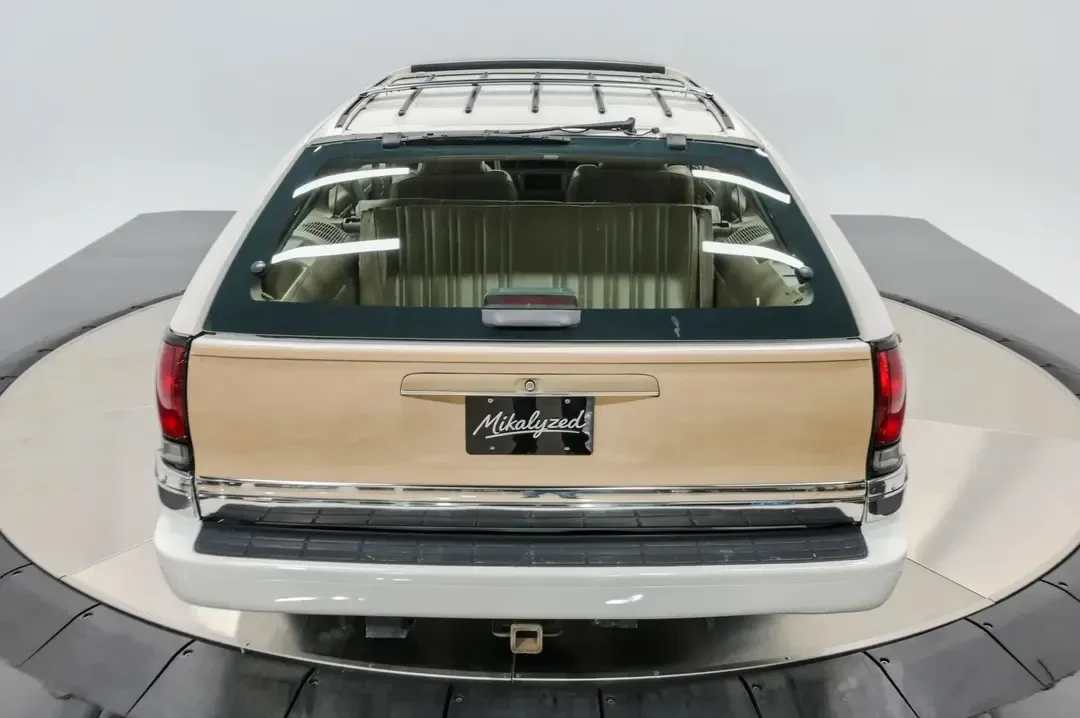 1993 Buick Roadmaster - Image 28 of 31