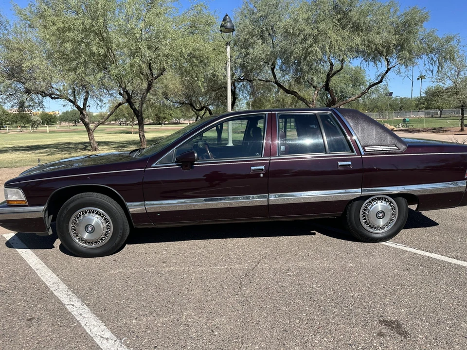1993 Buick Roadmaster - Image 8 of 31