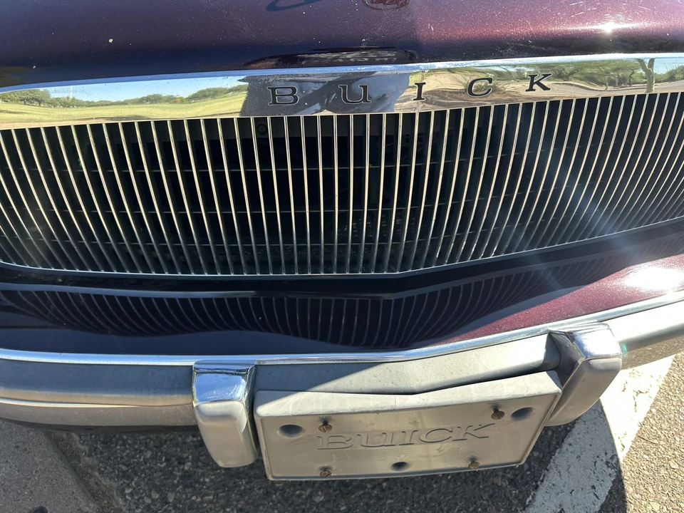 1993 Buick Roadmaster - Image 28 of 31