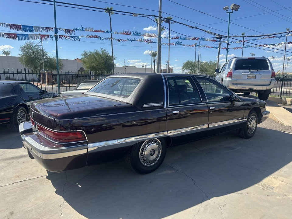1993 Buick Roadmaster - Image 13 of 31
