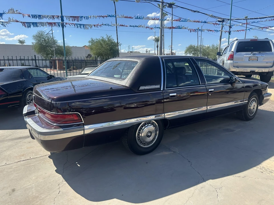 1993 Buick Roadmaster - Image 15 of 31