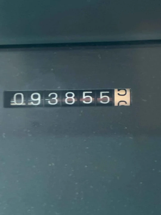 1993 Buick Roadmaster - Image 2 of 12
