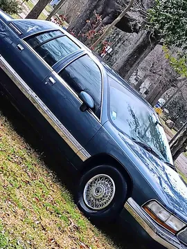 1993 Buick Roadmaster Sedan 4D
