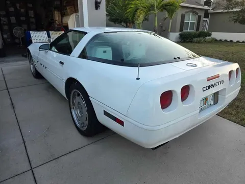 1993 Chevrolet Corvette C4 - Image 2 of 10