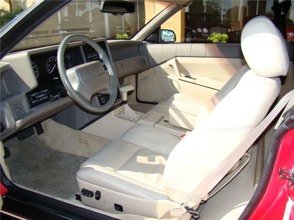 1993 Cadillac Allante - Image 4 of 5