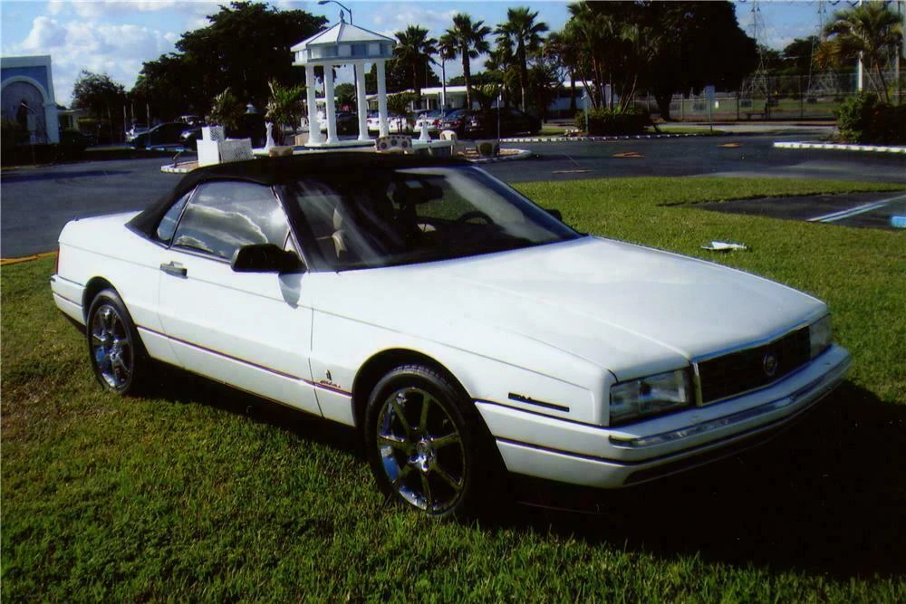 1993 Cadillac Allante - Image 2 of 5