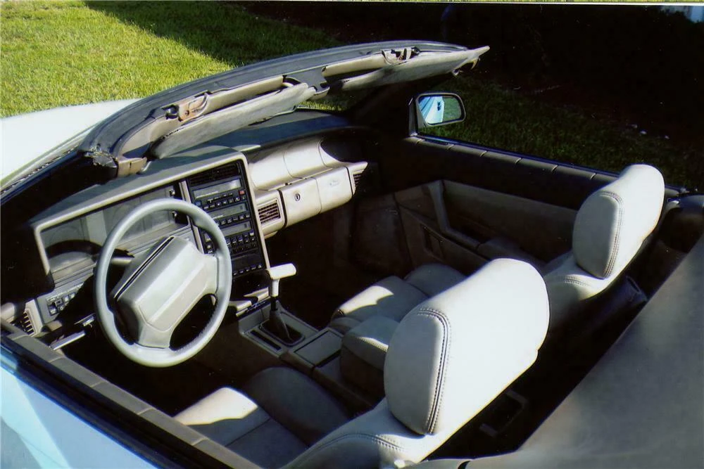 1993 Cadillac Allante - Image 4 of 5