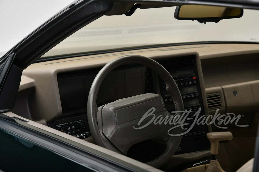 1993 Cadillac Allante - Image 15 of 31