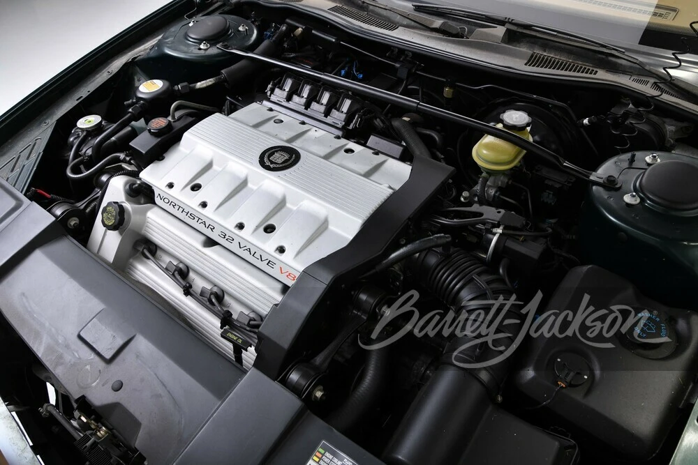 1993 Cadillac Allante - Image 16 of 31