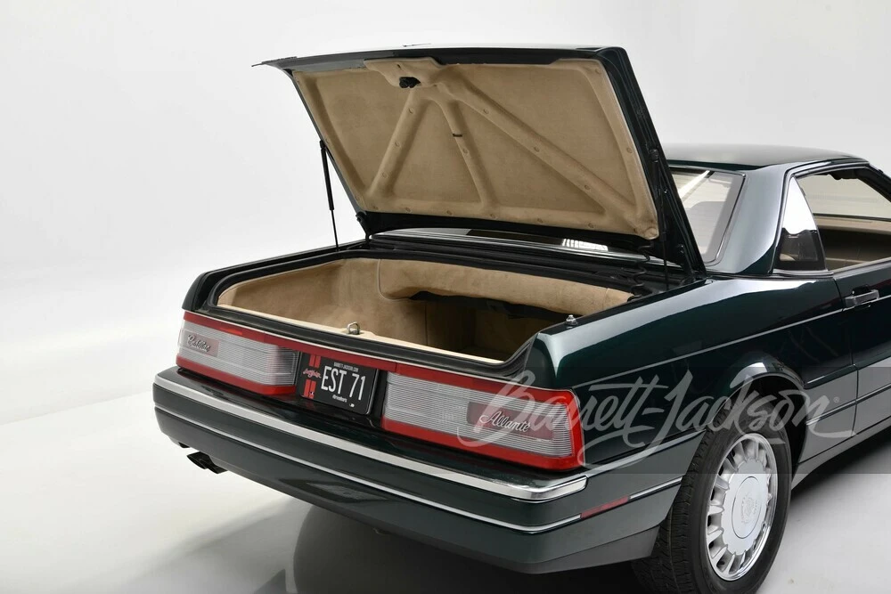 1993 Cadillac Allante - Image 27 of 31