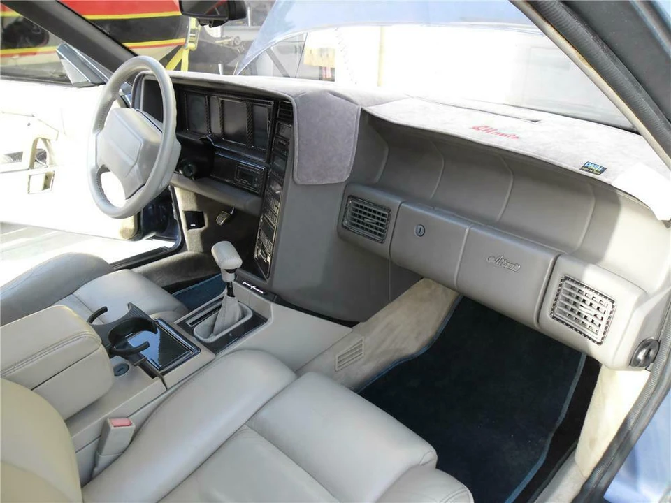 1993 Cadillac Allante - Image 2 of 4