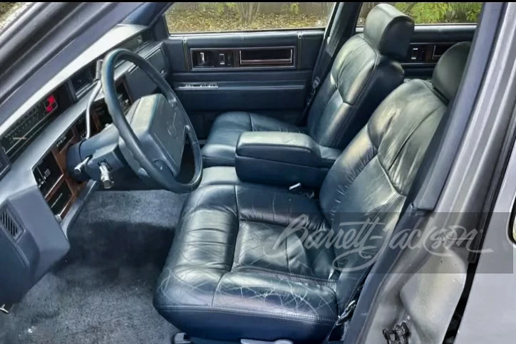 1993 Cadillac DeVille 6th Gen - Image 2 of 10
